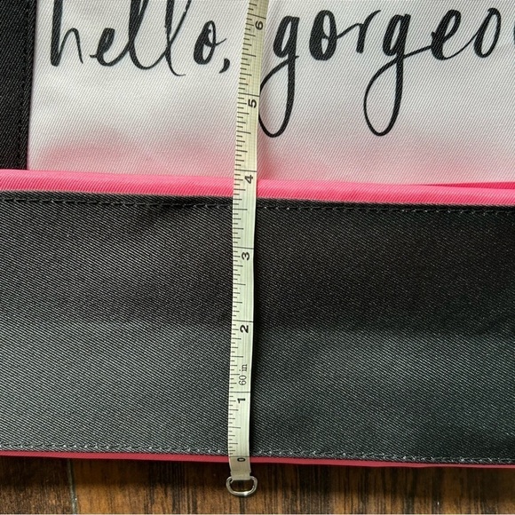 Clinique x Kate Spade Hello Gorgeous Tote - Picture 6 of 9
